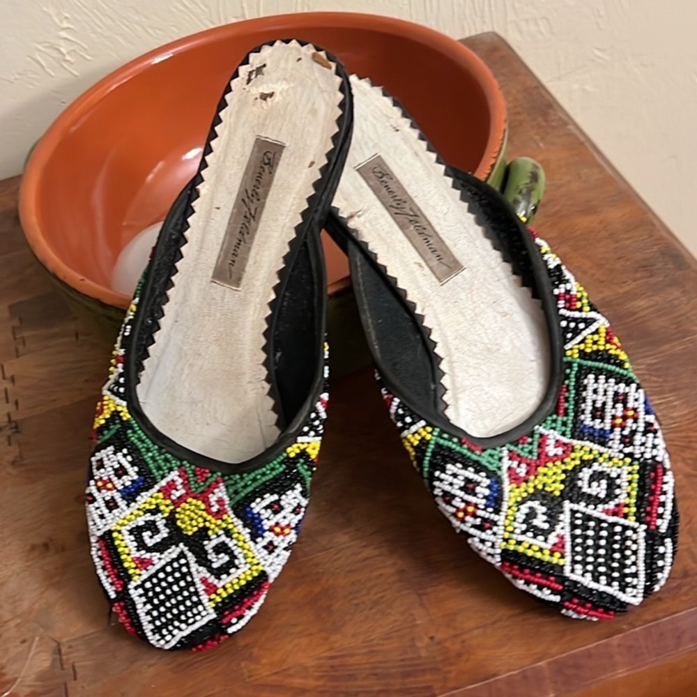 VTG,Beverly Feldman, Lovely Beaded Mules,Flats,Slip-On,Versatile Size 7